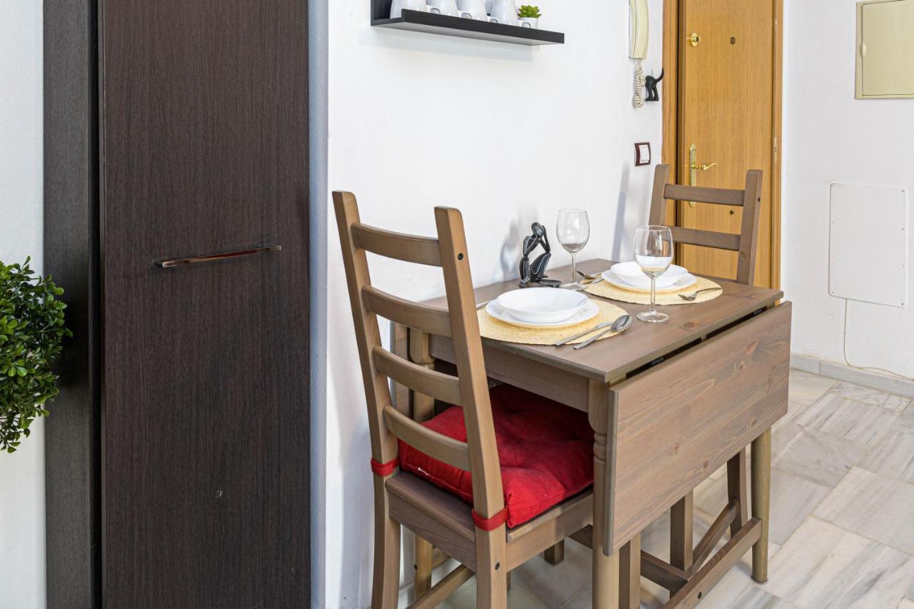 WintowinRentals Coqueto apartamento en el Centro de Málaga Exterior foto