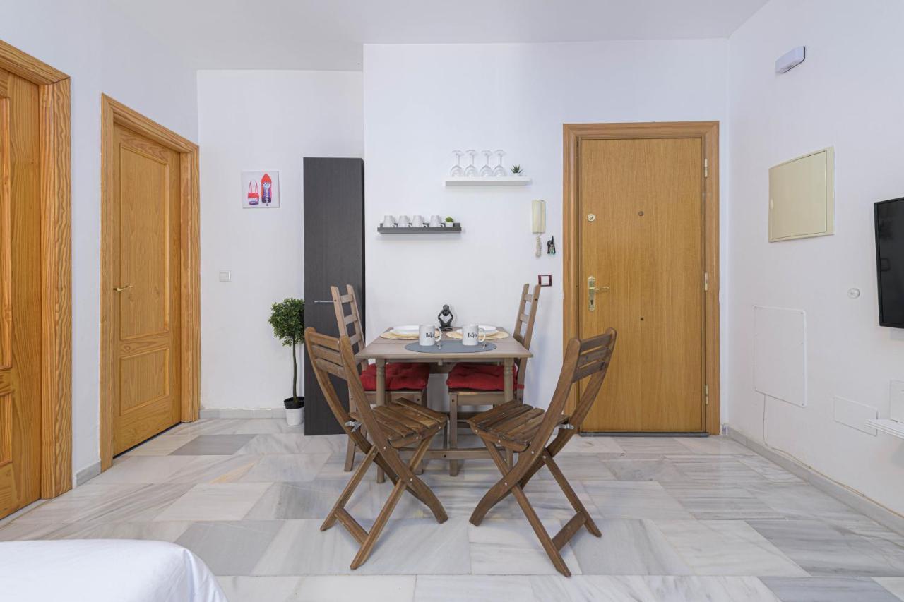 WintowinRentals Coqueto apartamento en el Centro de Málaga Exterior foto