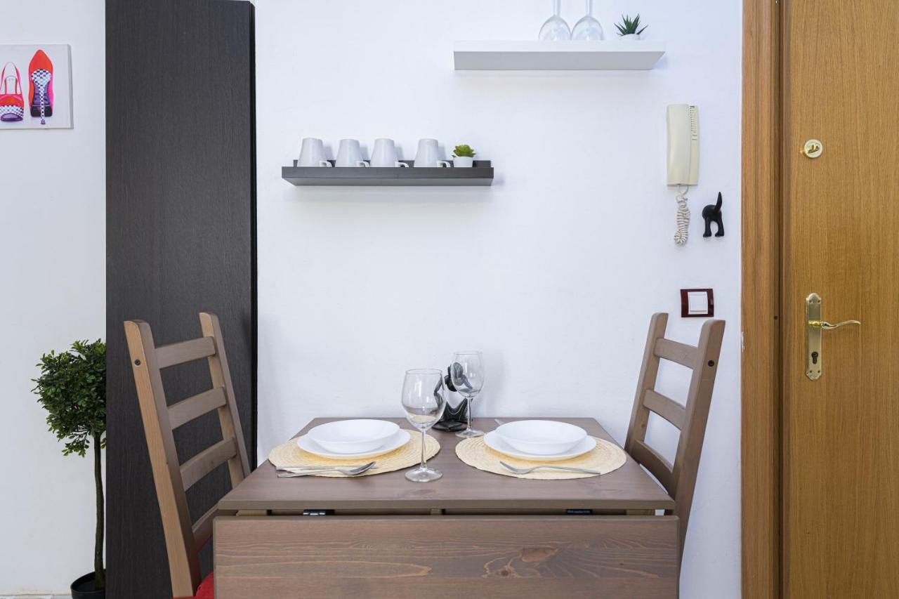 WintowinRentals Coqueto apartamento en el Centro de Málaga Exterior foto